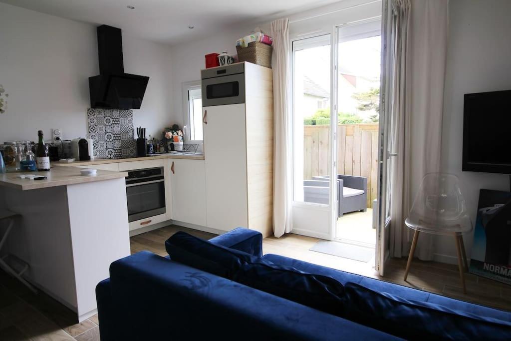 Appartement Avec Terrasse Privee, Plage A Pied 생 오뱅 쉬르 메르 외부 사진