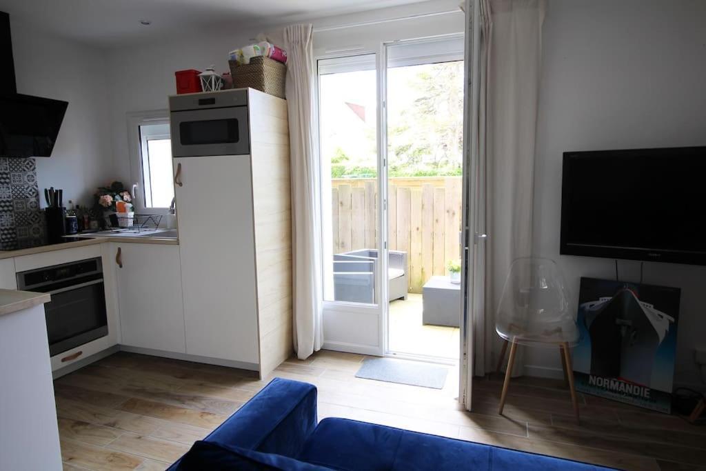 Appartement Avec Terrasse Privee, Plage A Pied 생 오뱅 쉬르 메르 외부 사진